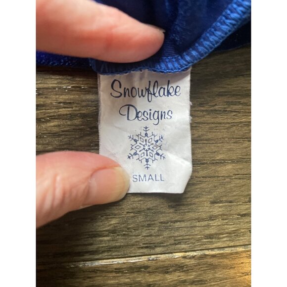 Snowflake Designs Girls Sparkly Blue Velvet Leotard Small With Gold Trim - Picture 3 of 7
